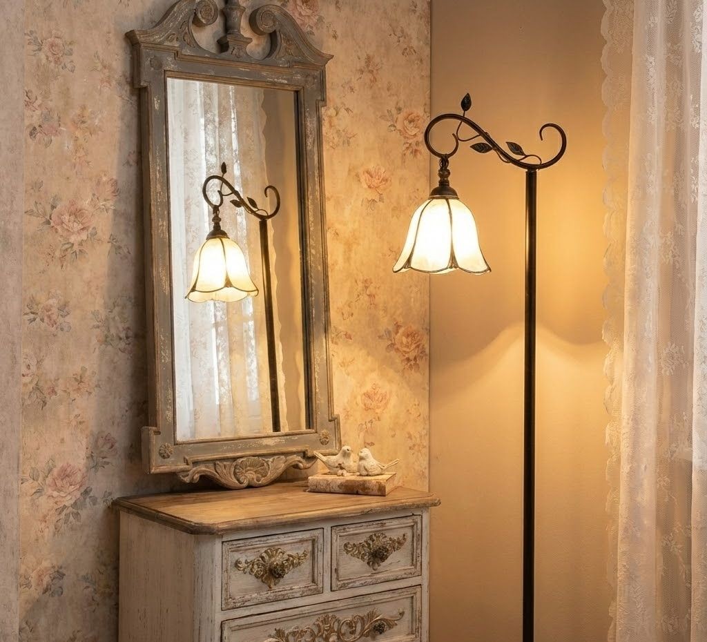 Dřevěná vintage komoda se šuplíky Eugénie - 60*37*100 cm Clayre & Eef Dřevěná vintage komoda se šuplíky Eugénie - 60*37*100 cm Clayre & Eef