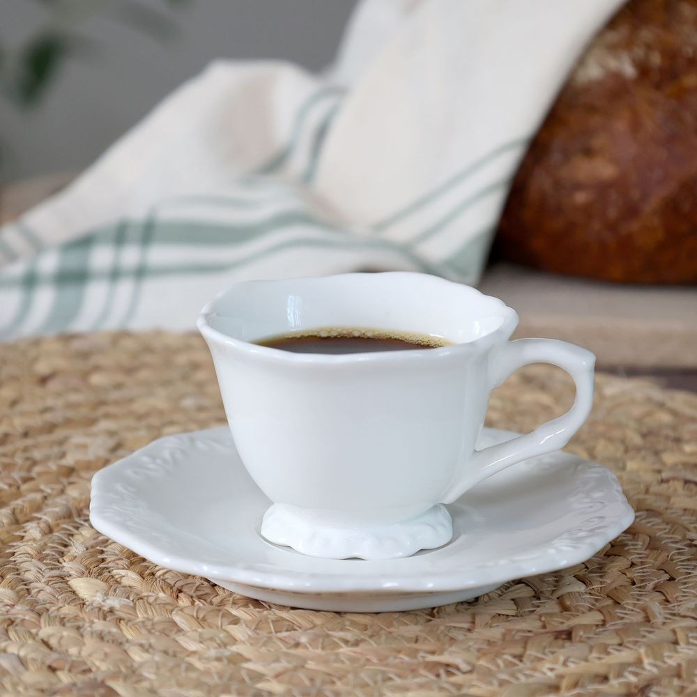 Porcelánový šálek s podšálkem espresso Provence lace - 7cm / 100 ml Chic Antique Porcelánový šálek s podšálkem espresso Provence lace - 7cm / 100 ml Chic Antique