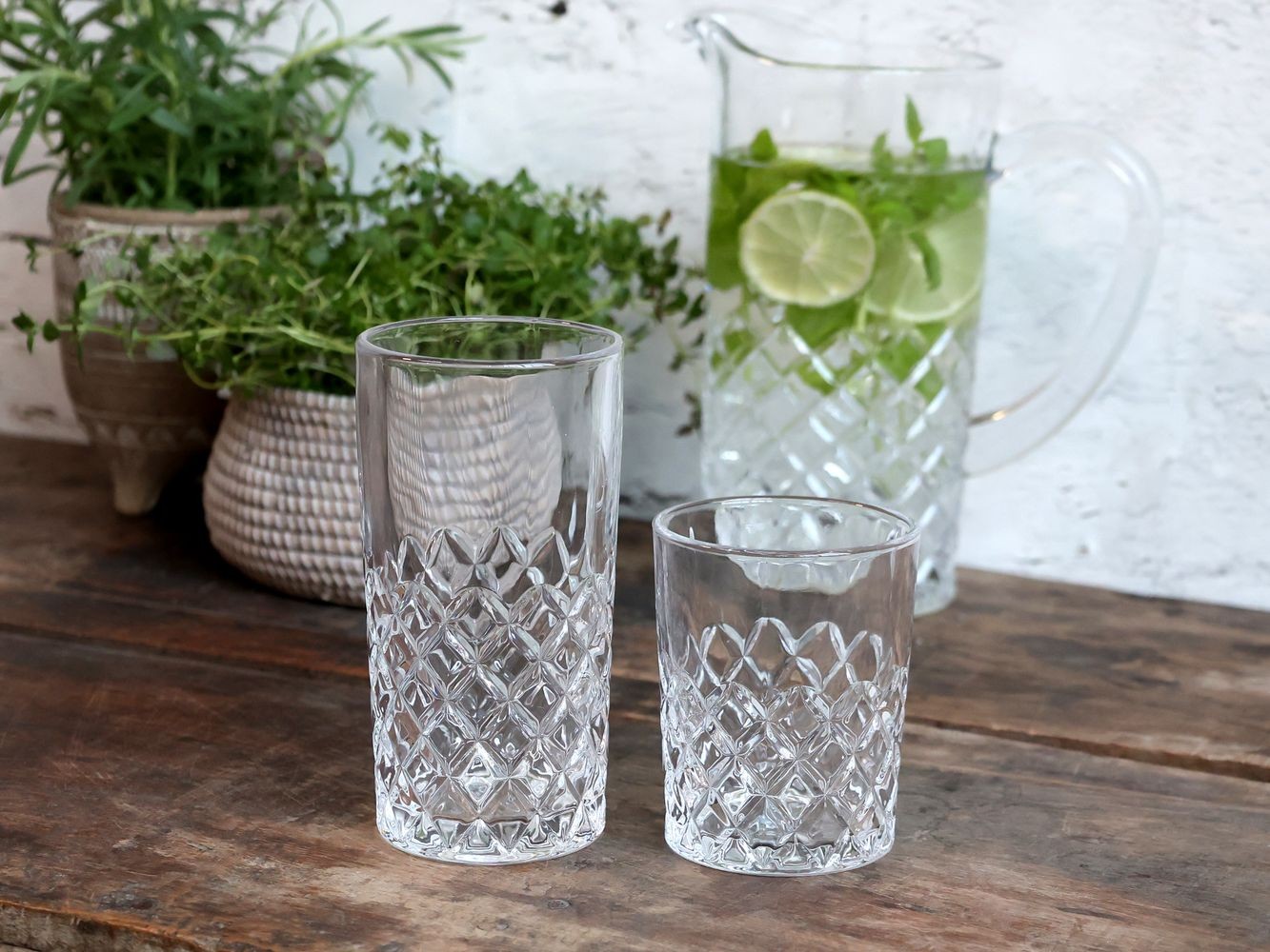 Sklenička s diamantovým brusem Lorient - Ø 8*15 cm / 400ml Chic Antique Sklenička s diamantovým brusem Lorient - Ø 8*15 cm / 400ml Chic Antique