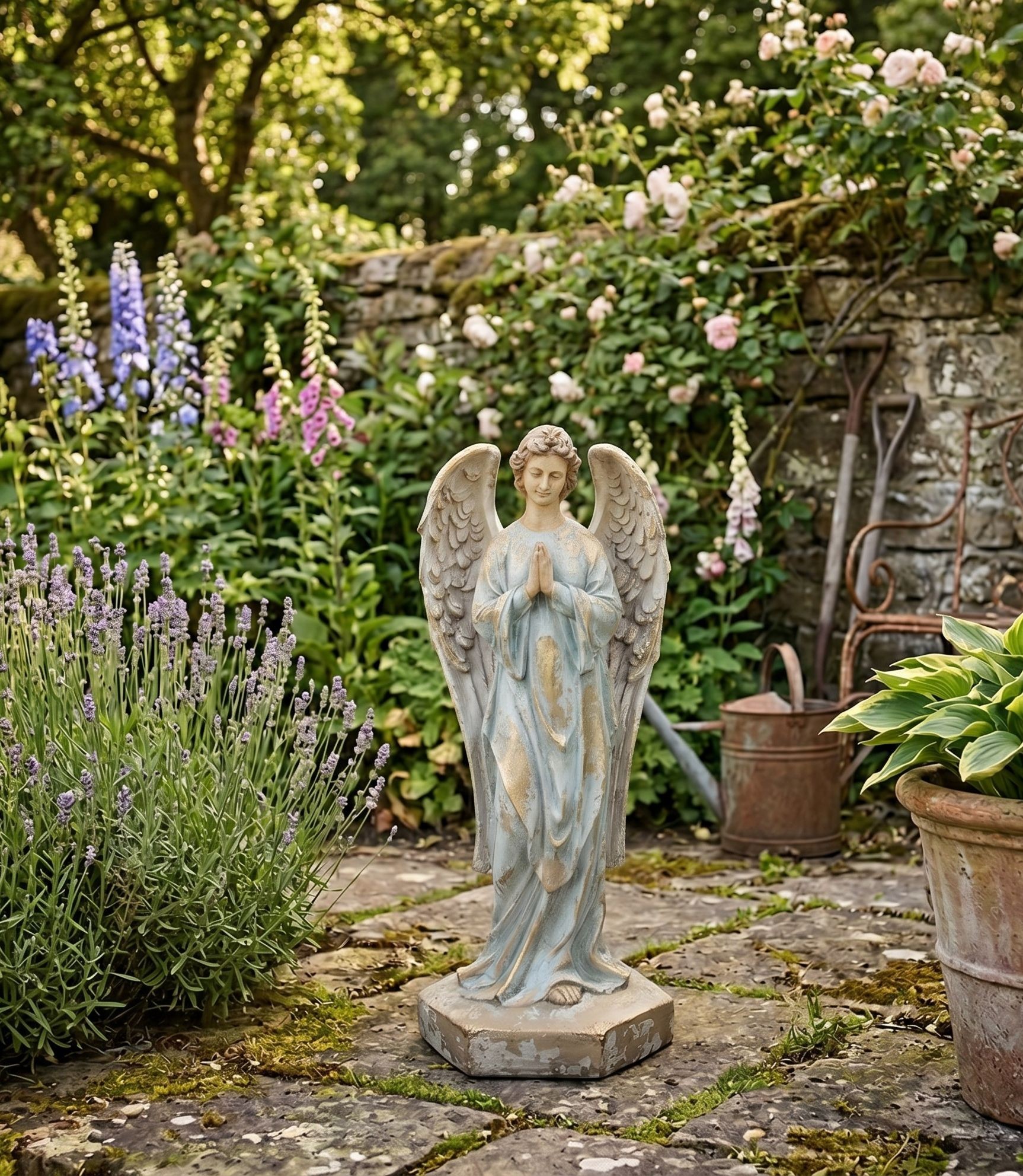 Béžová antik dekorace socha anděl Angel Vintage - 28*20*70 cm Clayre & Eef Béžová antik dekorace socha anděl Angel Vintage - 28*20*70 cm Clayre & Eef