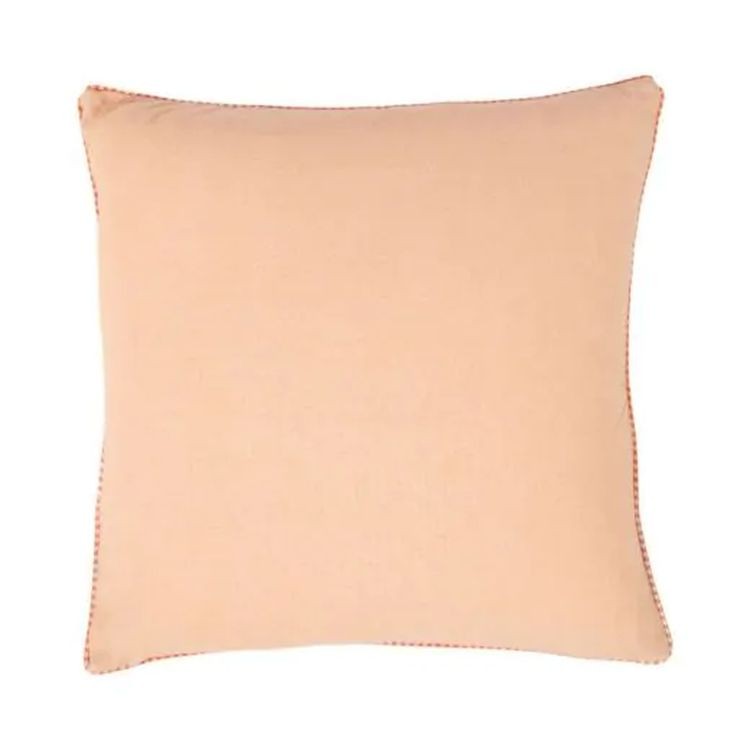 Dekorativní polštář s jemnými květy Louisa - 45*45 cm Mars & More Dekorativní polštář s jemnými květy Louisa - 45*45 cm Mars & More