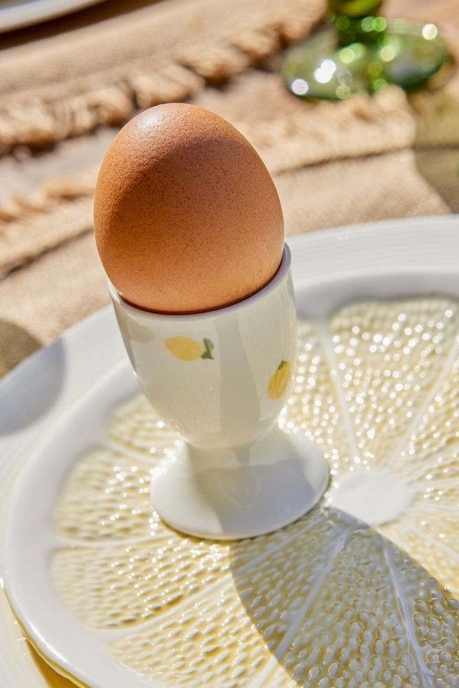 Sada 4 keramických kalíšků na vajíčka Casa Limone - Ø 5*7 cm J-Line by Jolipa Sada 4 keramických kalíšků na vajíčka Casa Limone - Ø 5*7 cm J-Line by Jolipa