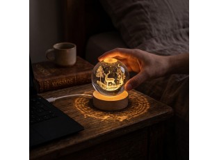 LED stolní lampička Jelen na dřevěném podstavci - Ø 6 cm / USB