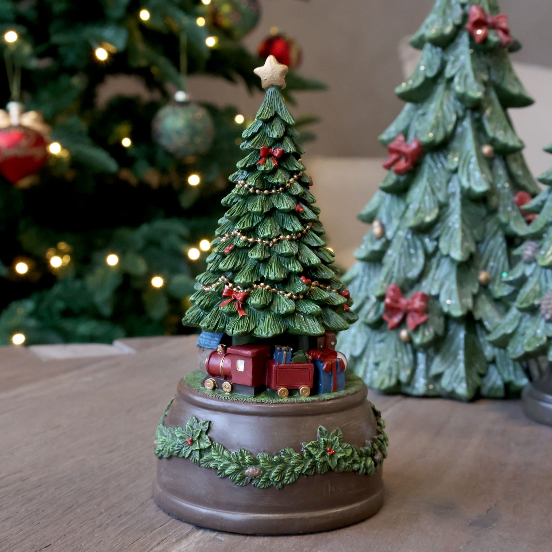 Hudební skříňka Cherry Noël Tree s vánočním stromečkem – Ø 10*19 cm