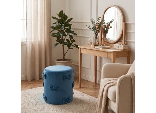 Modrý sametový taburet s mašlemi Pouf Bow blue – 37*37*42 cm