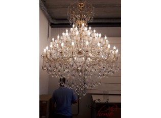 Křišťálový lustr - 200-270 * Ø170 cm 