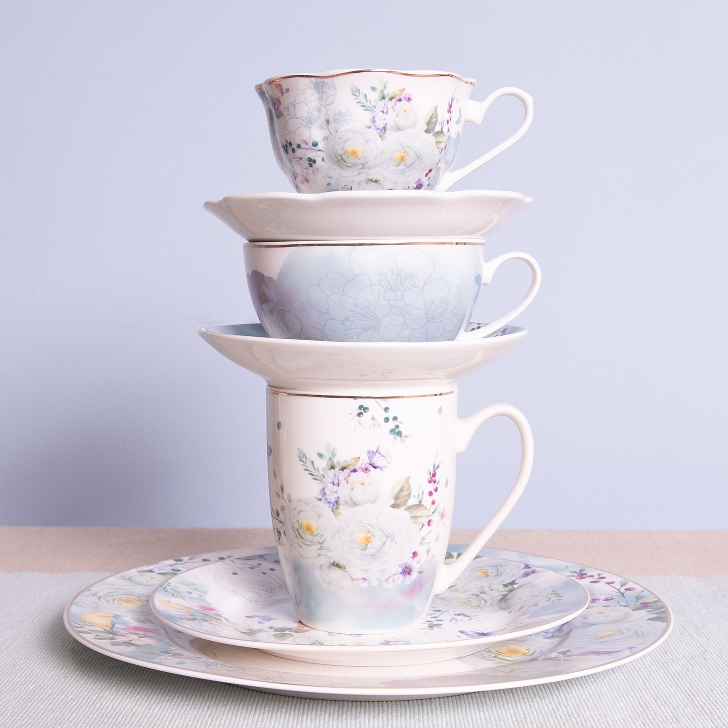 Porcelánový hrneček Butterfly - 0.36L Clayre & Eef Porcelánový hrneček Butterfly - 0.36L Clayre & Eef