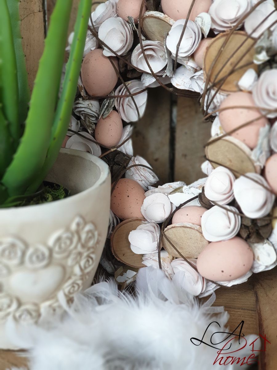 Velikonoční věnec s vajíčky Eggs - Ø 32*8 cm J-Line by Jolipa Velikonoční věnec s vajíčky Eggs - Ø 32*8 cm J-Line by Jolipa