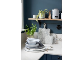 Šedé servírovací prkénko s malovaným ornamentem - 35*1,5*60 cm