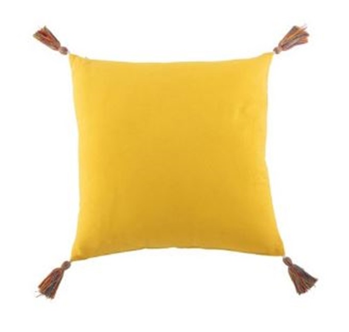 Žlutý polštář s puntíky a střapci - 45*45 cm J-Line by Jolipa Žlutý polštář s puntíky a střapci - 45*45 cm J-Line by Jolipa