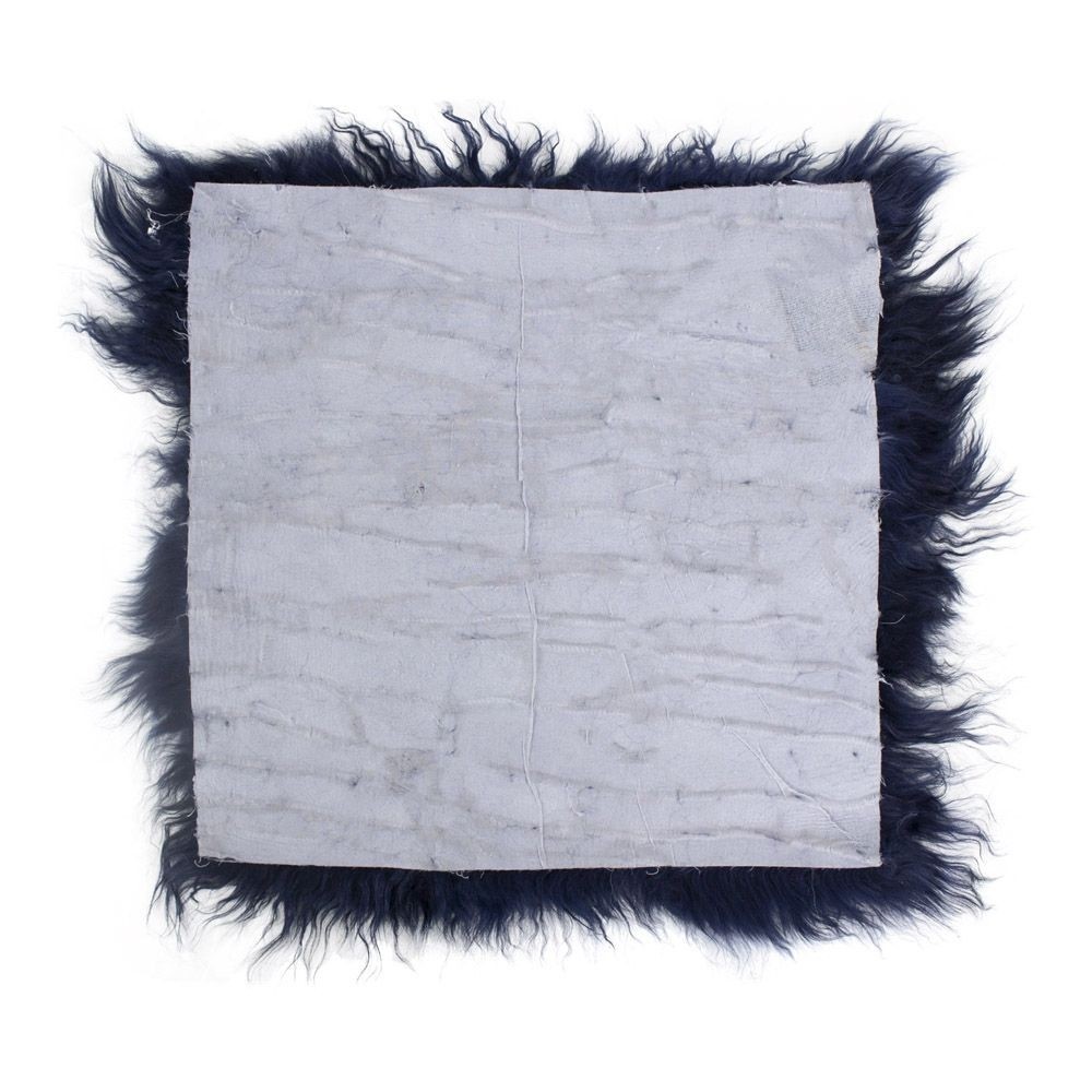 Kožený modrý podsedák dlouhý chlup - 40*40*2cm Mars & More Kožený modrý podsedák dlouhý chlup - 40*40*2cm Mars & More