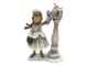 Dekorace dítě u poštovní schránky s dopisem - 8*4*12 cm Clayre & Eef