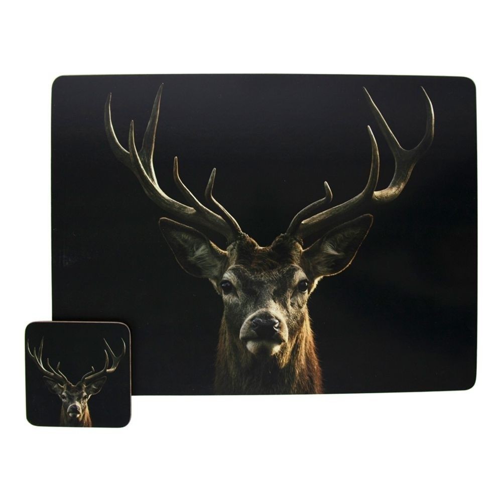4ks pevné korkové prostírání s jelenem Black Deer - 30*40*0,4cm Mars & More 4ks pevné korkové prostírání s jelenem Black Deer - 30*40*0,4cm Mars & More