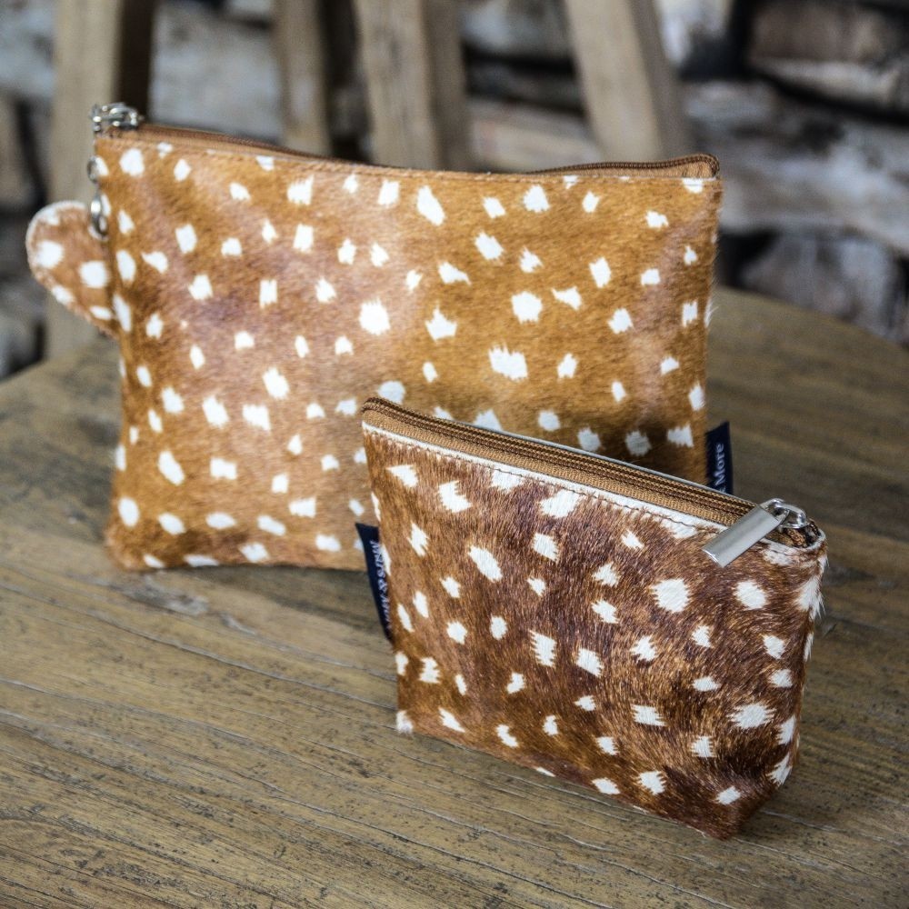Kožená taštička na make up Jelen - 15*5*12cm Mars & More Kožená taštička na make up Jelen - 15*5*12cm Mars & More