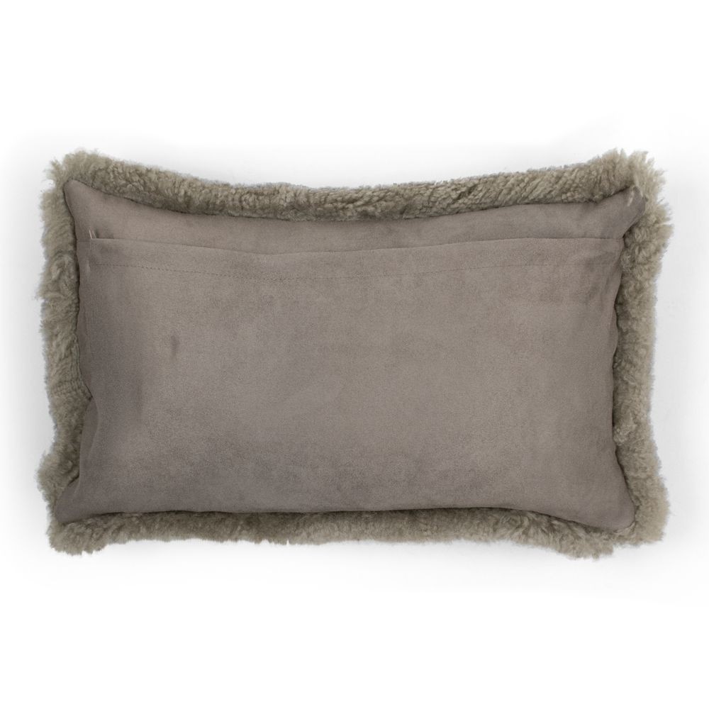 Hnědo šedý podlouhlý polštář z ovčí kůže - 50*30*15cm Mars & More Hnědo šedý podlouhlý polštář z ovčí kůže - 50*30*15cm Mars & More