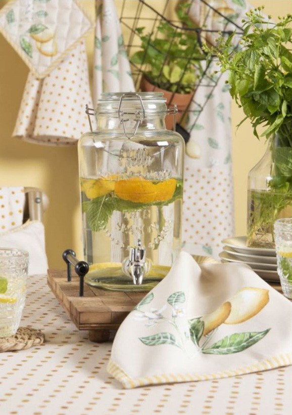Bavlněná kuchyňská utěrka s puntíky Lemons & Leafs – Ø 80 cm Clayre & Eef Bavlněná kuchyňská utěrka s puntíky Lemons & Leafs – Ø 80 cm Clayre & Eef