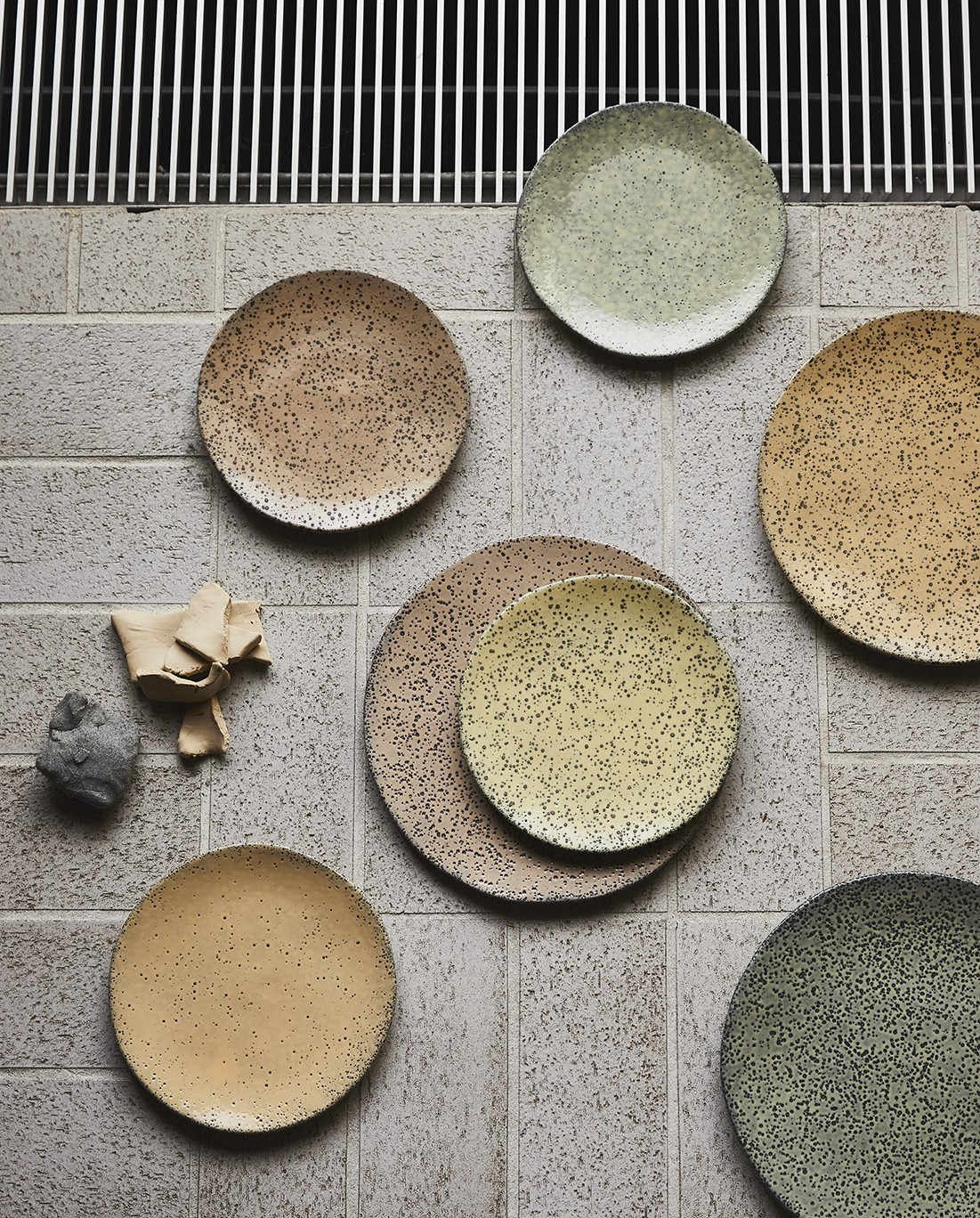 2ks žlutý dezertní talíř Gradient Ceramics - Ø 22,5*1,5cm HKLIVING 2ks žlutý dezertní talíř Gradient Ceramics - Ø 22,5*1,5cm HKLIVING
