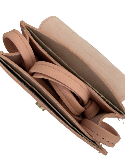 Růžová koženková kabelka přes rameno se zlatým kroužkem J-Line by Jolipa Růžová koženková kabelka přes rameno se zlatým kroužkem J-Line by Jolipa