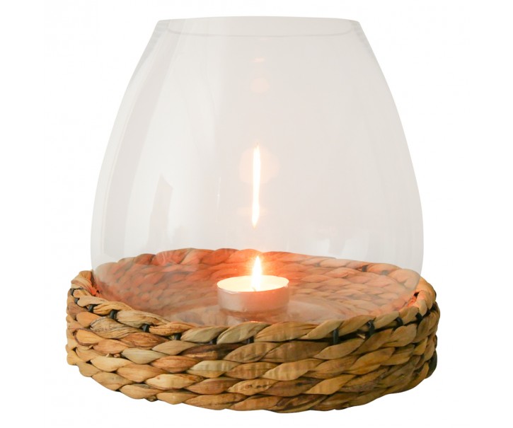 Skleněný svícen Avril s ratanovým pleteným podnosem 26cm - 28*28*26cm Mars & More 