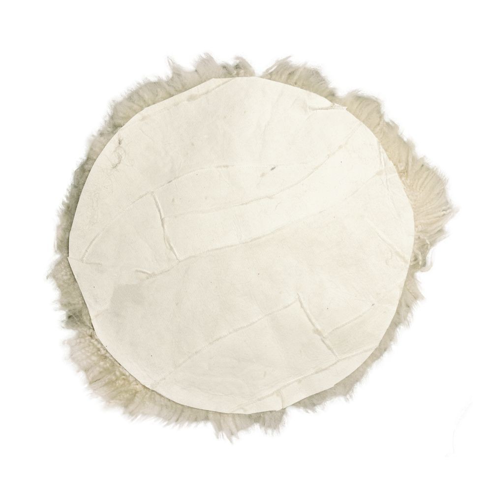 Béžový chlupatý kulatý podsedák z ovčí kůže Shipy - Ø 40*2 cm Mars & More Béžový chlupatý kulatý podsedák z ovčí kůže Shipy - Ø 40*2 cm Mars & More