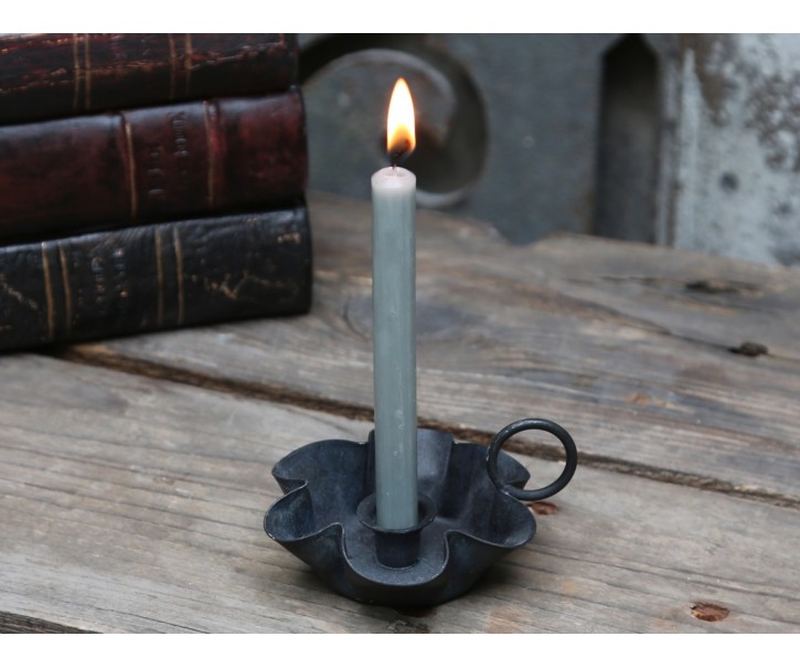 Černý antik svícen na úzkou svíčku Flower - Ø 9cm Chic Antique