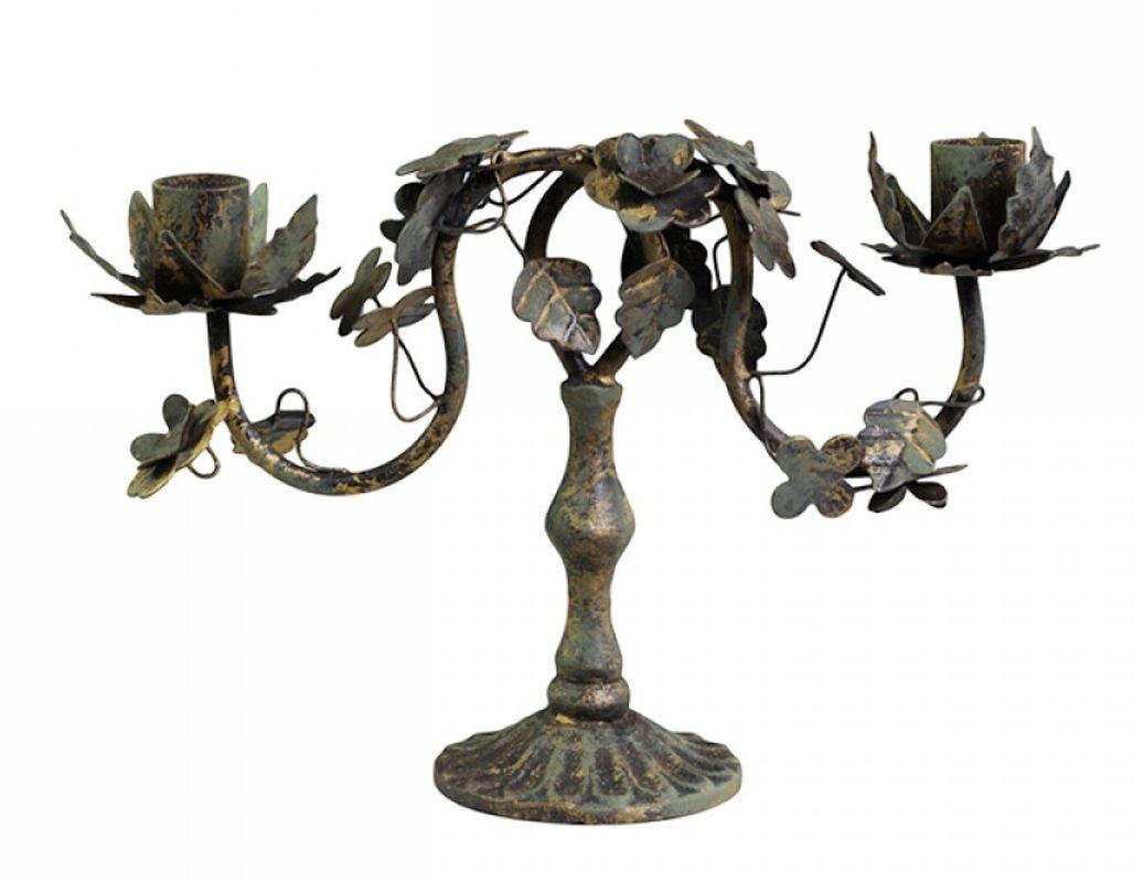 Kovový dvouramenný vintage svícen Leaves - 26*17*8 cm Chic Antique Kovový dvouramenný vintage svícen Leaves - 26*17*8 cm Chic Antique